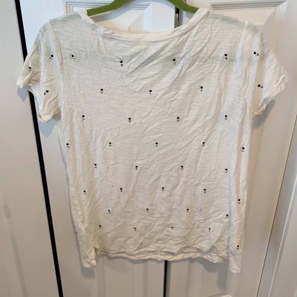Gap Tee - Picture 2 of 2